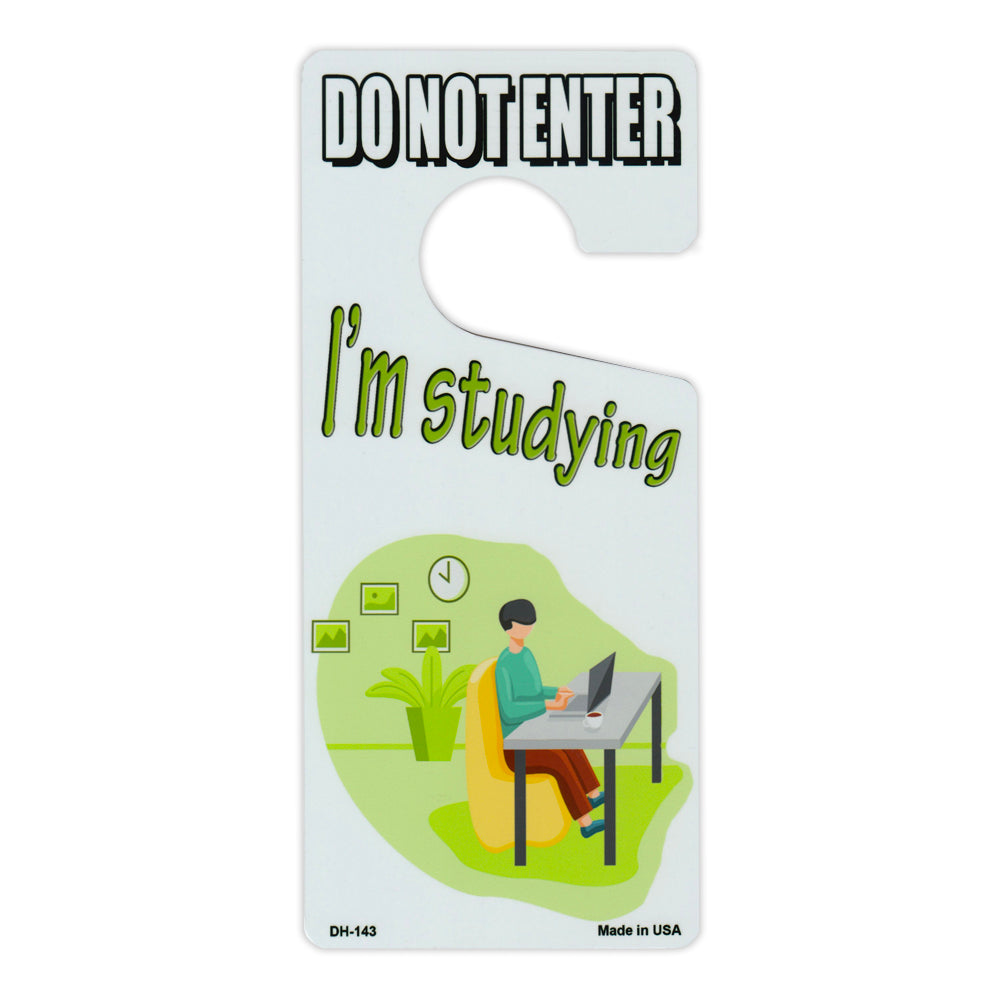 Door Tag Hanger - Do Not Enter, I'm Studying (4" x 9")